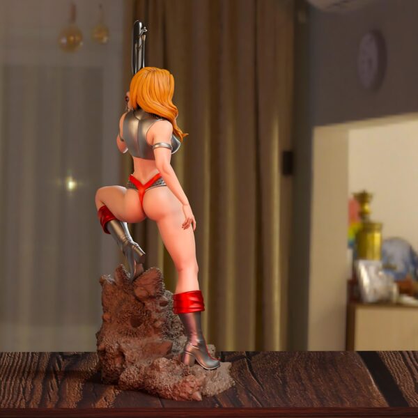 il_fullxfull.7762662387_f31m.jpg Space Heroine Resin Figure - Unpainted Resin Garage Kit - Mature Model - Sci Fi Collectible
